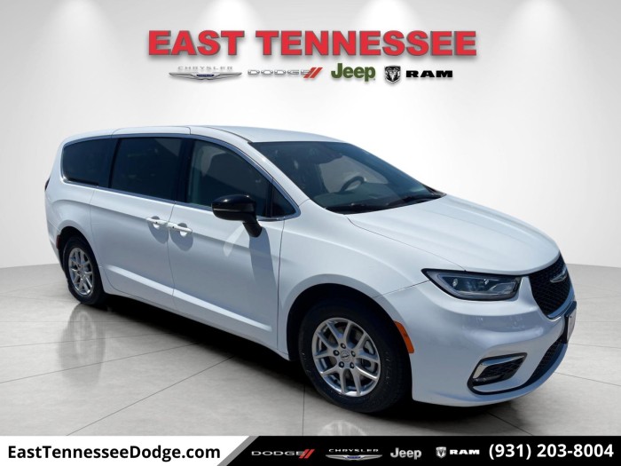 certified PACIFICA 2024 CHRYSLER PACIFICA TOURING L