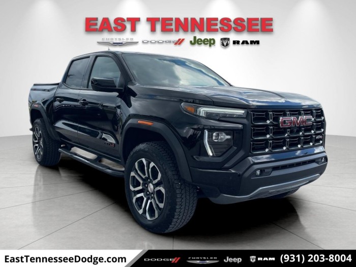 2024 GMC CANYON AT4